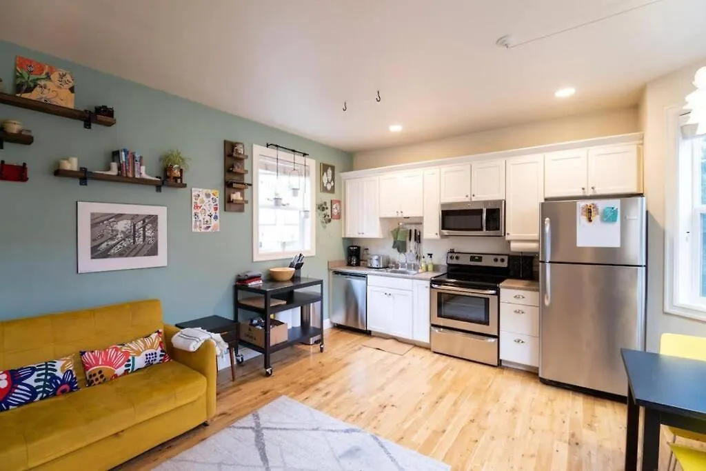 Adorable Cozy House With Parking And Loft! Villa Seattle