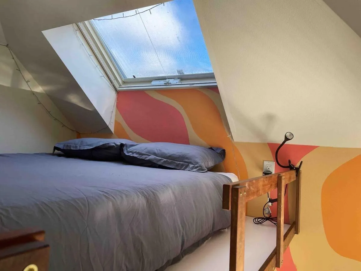 Adorable Cozy House With Parking And Loft! Villa Seattle ABD