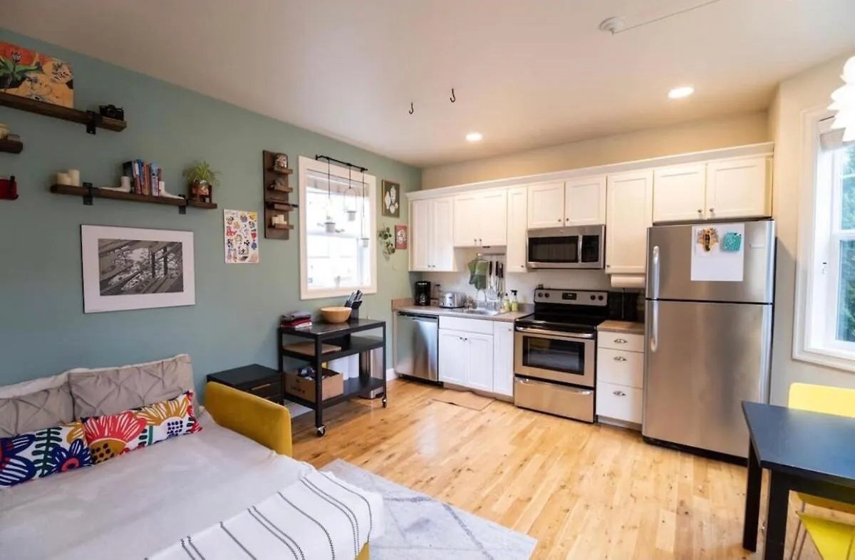 Adorable Cozy House With Parking And Loft! Villa Seattle 0*,  ABD