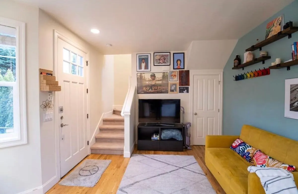 Adorable Cozy House With Parking And Loft! Villa Seattle 0*,