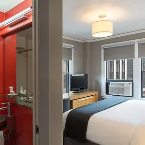 3* Otel Max